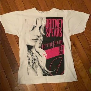 Britney Spears 2001 Femme Fatale Tour
